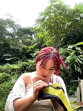 Snapshot of EllyBaby20 chatting on 10/22/25, 05:08 EllyBaby20 online show from 10/22/25, 05:08