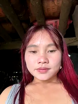 Snapshot of EllyBaby20 chatting on 10/25/25, 04:20 EllyBaby20 online show from 10/25/25, 04:20