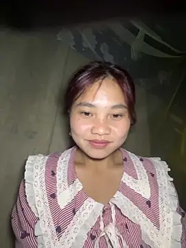 Snapshot of EllyBaby20 chatting on 11/03/25, 03:57 EllyBaby20 online show from 11/03/25, 03:57