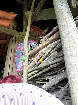 Snapshot of EllyBaby20 chatting on 11/10/25, 01:26 EllyBaby20 online show from 11/10/25, 01:26