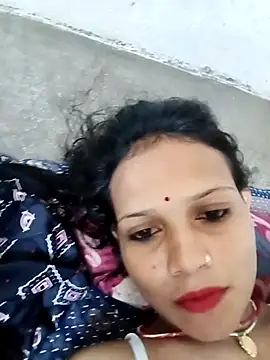 Snapshot of Chandni_Love143 chatting on 09/14/25, 05:39 Chandni Love143 online show from 09/14/25, 05:39