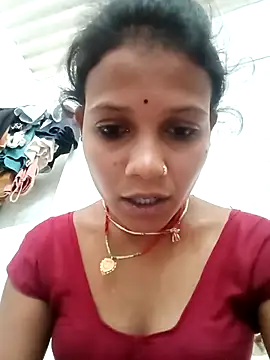 Snapshot of Chandni_Love143 chatting on 09/24/25, 06:06 Chandni Love143 online show from 09/24/25, 06:06