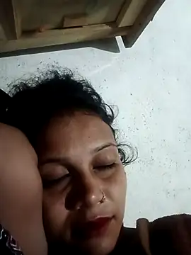 Snapshot of Chandni_Love143 chatting on 10/13/25, 12:21 Chandni Love143 online show from 10/13/25, 12:21