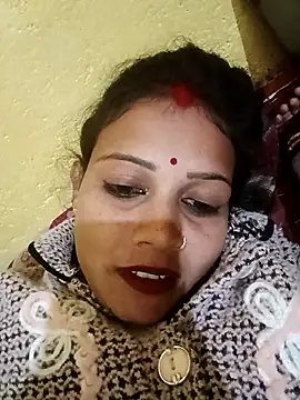 Snapshot of Chandni_Love143 chatting on 11/23/25, 04:40 Chandni Love143 online show from 11/23/25, 04:40