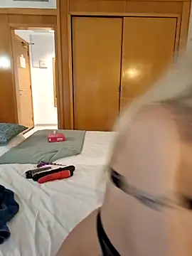 slg1 online show from 11/03/25, 10:38