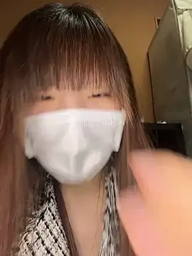 natsumiii online show from 10/04/25, 02:48