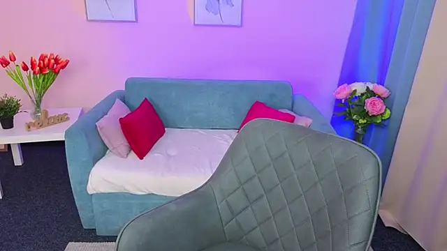 evafolver online show from 11/23/25, 07:30