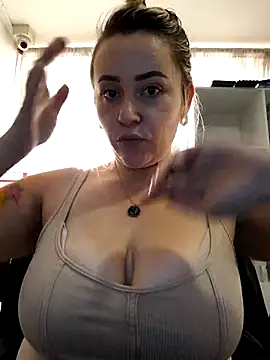 CurvyLust x online show from 10/10/25, 03:44