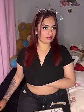 naomirouse  online show from 11/22/25, 02:10