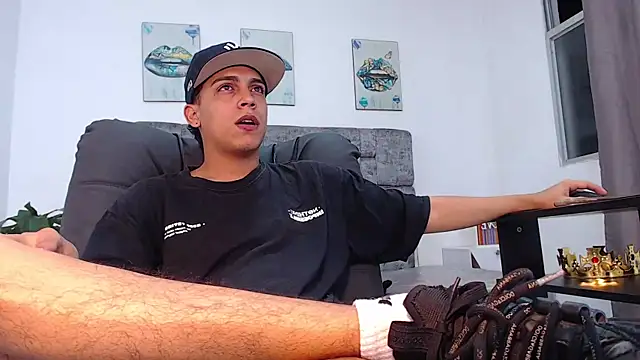 david santos16 online show from 10/19/25, 01:39