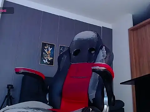 david santos16 online show from 11/13/25, 01:15