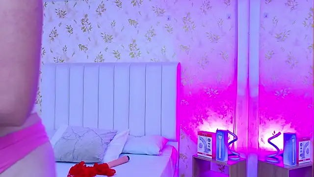 Celeste Ackerman online show from 11/07/25, 03:06