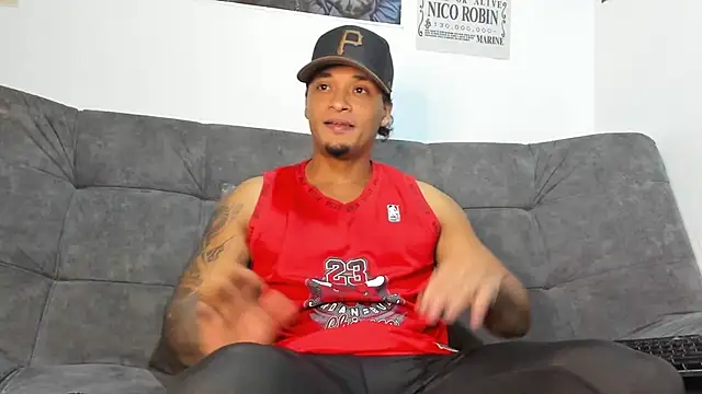  MACCARTHY TAYLOR online show from 11/04/25, 11:48