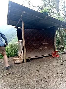 quynhkoolbae online show from 10/16/25, 11:17