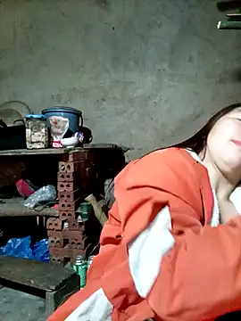 quynhkoolbae online show from 11/20/25, 02:01