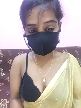 Snapshot of mounika26 chatting on 09/12/25, 12:49 mounika26 online show from 09/12/25, 12:49