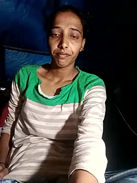 Pinki thakur 1 online show from 09/27/25, 10:26