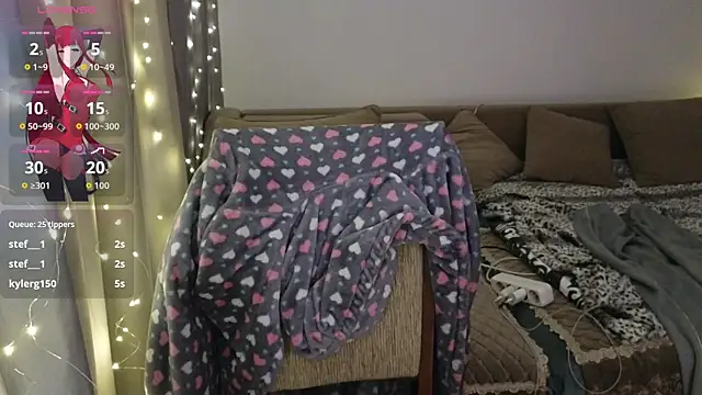 EvaDior13 online show from 11/06/25, 08:21