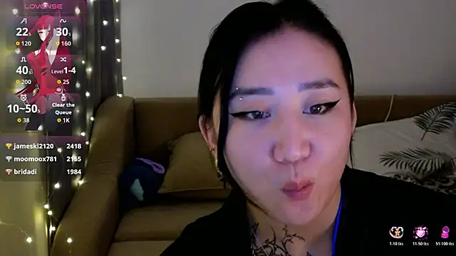 EvaDior13 online show from 11/12/25, 10:30