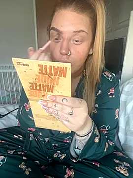 MysteriousMylaX online show from 11/20/25, 02:17