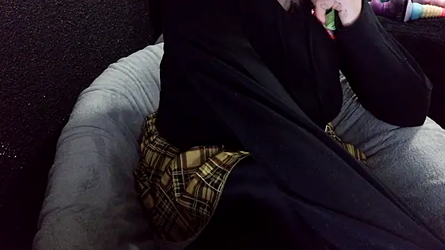 fetishslut4u online show from 10/05/25, 05:39