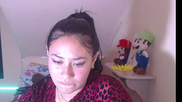 Snapshot of catalina_saenz19 chatting on 09/13/25, 01:49 catalina saenz19 online show from 09/13/25, 01:49