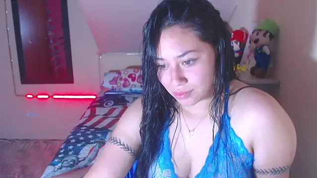 Snapshot of catalina_saenz19 chatting on 09/16/25, 12:22 catalina saenz19 online show from 09/16/25, 12:22