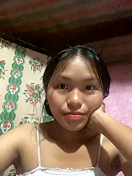 Snapshot of milo_bae chatting on 10/07/25, 11:13 milo bae online show from 10/07/25, 11:13