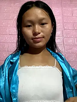 Snapshot of milo_bae chatting on 10/30/25, 11:16 milo bae online show from 10/30/25, 11:16