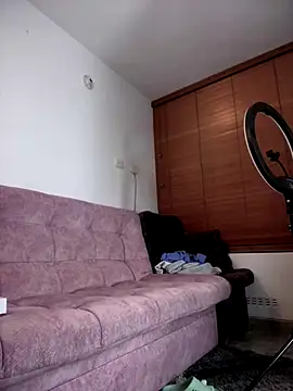 Snapshot of VioletaLorette chatting on 09/24/25, 03:10 VioletaLorette online show from 09/24/25, 03:10