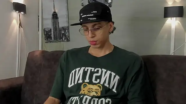 nicolai drake online show from 11/05/25, 03:39