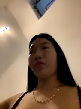 Miumieu online show from 10/11/25, 01:38