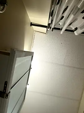 Kingstrokezxx online show from 11/16/25, 12:33