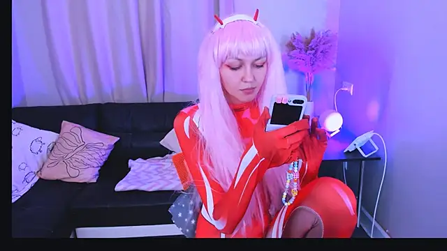 Mia meowXkiss online show from 09/24/25, 03:59