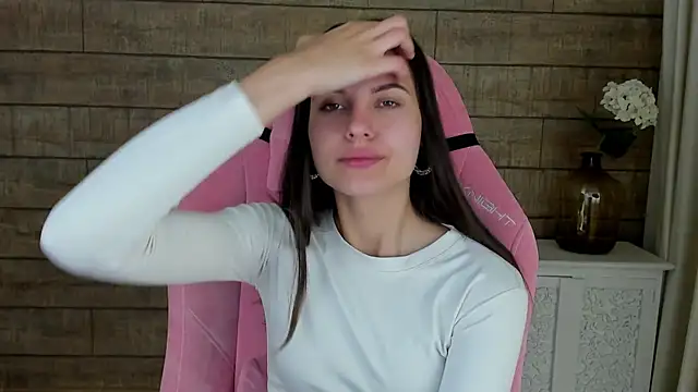 AlisaVersailles online show from 10/09/25, 04:10