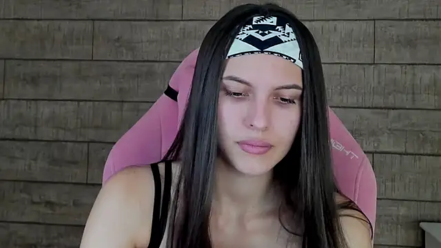 AlisaVersailles online show from 10/17/25, 04:09