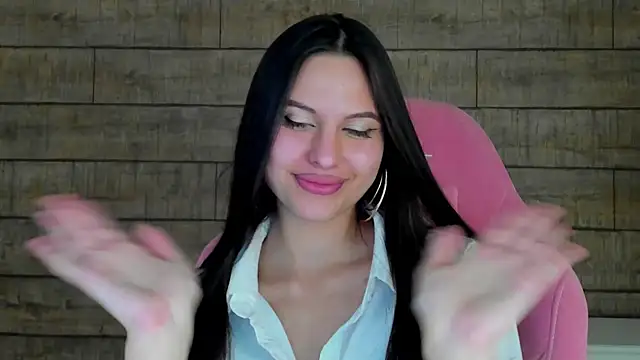 AlisaVersailles online show from 11/18/25, 04:11