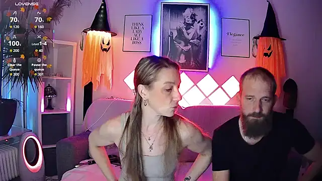 XBellaXundXUweX online show from 10/13/25, 08:58