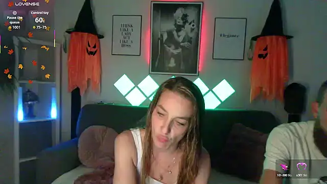 XBellaXundXUweX online show from 10/14/25, 07:03