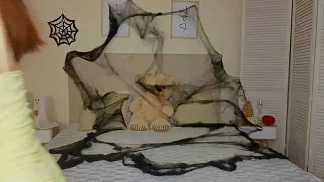 Real nature   online show from 10/24/25, 05:15