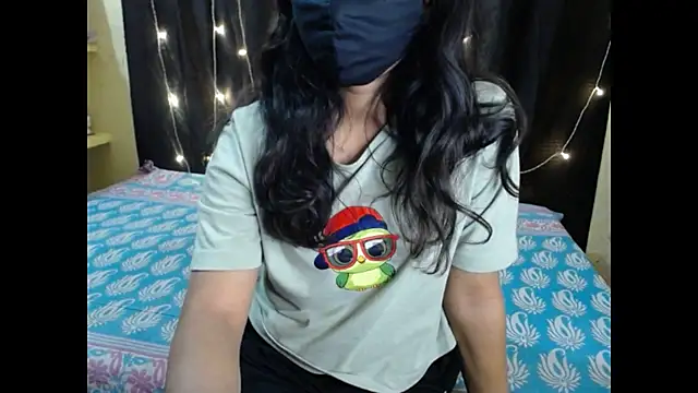 Vanya 7 online show from 11/14/25, 05:11