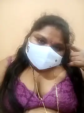 Snapshot of chandana_telugu chatting on 11/24/25, 09:53 chandana telugu online show from 11/24/25, 09:53