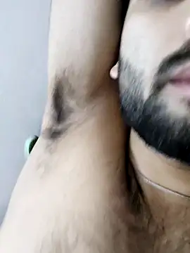 Snapshot of hotguys65 chatting on 11/21/25, 12:48 hotguys65 online show from 11/21/25, 12:48