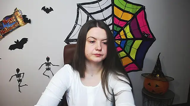 Snapshot of MavkaCute chatting on 10/18/25, 06:08 MavkaCute online show from 10/18/25, 06:08