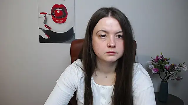 Snapshot of MavkaCute chatting on 11/04/25, 07:13 MavkaCute online show from 11/04/25, 07:13