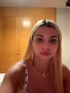 NoeliaGarcia17 online show from 09/19/25, 02:24