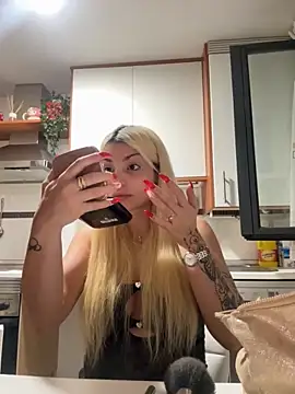 NoeliaGarcia17 online show from 10/04/25, 10:08