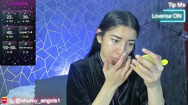 Snapshot of shumy_angels chatting on 10/15/25, 05:57 shumy angels online show from 10/15/25, 05:57