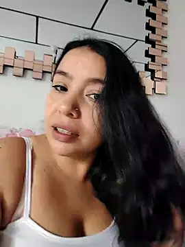 Snapshot of Anahibella chatting on 10/20/25, 06:08 Anahibella online show from 10/20/25, 06:08