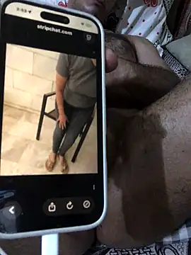 Snapshot of HaltBrand chatting on 11/04/25, 12:54 HaltBrand online show from 11/04/25, 12:54